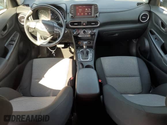2018 Hyundai Kona SEL с VIN KM8K2CAA1JU074142, выставлен на аукционе Copart как лот 84379135 с пробегом 155 804 миль миль и Чистый • Clean title. История ставок и продаж доступна на DreamBid. Изображение 8.