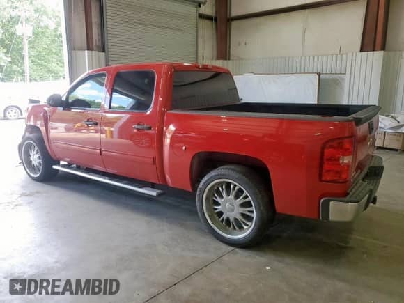 2012 Chevrolet Silverado 1500 LT с VIN 3GCPCSEAXCG105633, выставлен на аукционе Copart как лот 61958575 с пробегом 142 781 миль миль и Списание • Salvage title. История ставок и продаж доступна на DreamBid. Изображение 2.