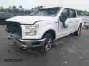 2017 Ford F-150 XL z VIN 1FTEW1EFXHFC31455, wystawiony jako IAAI lot #43184720 z przebiegiem 121 075 mil mil oraz . Historia ofert i sprzedaży dostępna na DreamBid. Obrazek 2.