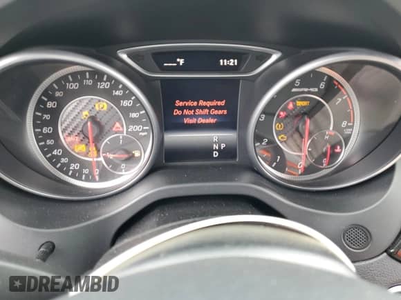 2018 Mercedes-Benz CLA 45 AMG с VIN WDDSJ5CB1JN567585, выставлен на аукционе Copart как лот 55470285 с пробегом Не указан миль и Списание • Salvage title. История ставок и продаж доступна на DreamBid. Изображение 9.