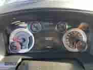 2015 Ram 1500 Laramie z VIN 1C6RR7VT2FS602105, wystawiony jako Copart lot #53318695 z przebiegiem 116 704 mil mil oraz Szkoda całkowita • Salvage title. Historia ofert i sprzedaży dostępna na DreamBid. Obrazek 9.