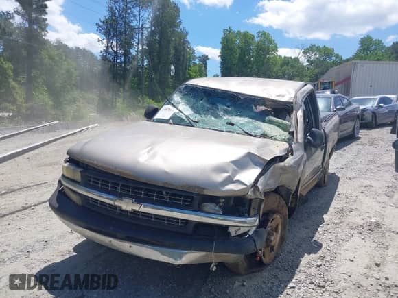 2001 Chevrolet Silverado 1500 с VIN 1GCEC14W51Z129074, выставлен на аукционе IAAI как лот 42187219 с пробегом Не указан миль и . История ставок и продаж доступна на DreamBid. Изображение 6.