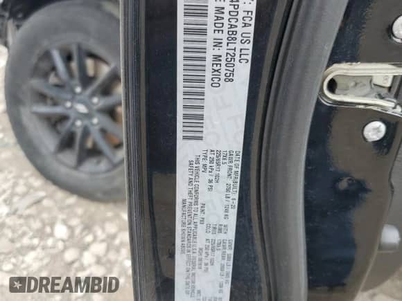 2020 Dodge Journey SE Value z VIN 3C4PDCAB8LT250758, wystawiony jako Copart lot #66220935 z przebiegiem 234 339 mil mil oraz Szkoda całkowita • Salvage title. Historia ofert i sprzedaży dostępna na DreamBid. Obrazek 13.