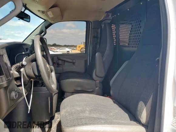 2021 Chevrolet Express Cargo with VIN 1GCWGAFP1M1308052, listed as a Copart auction lot 81656165 with 90,054 mi miles and Salvage title. Bid and sale history available at DreamBid. Image 7.