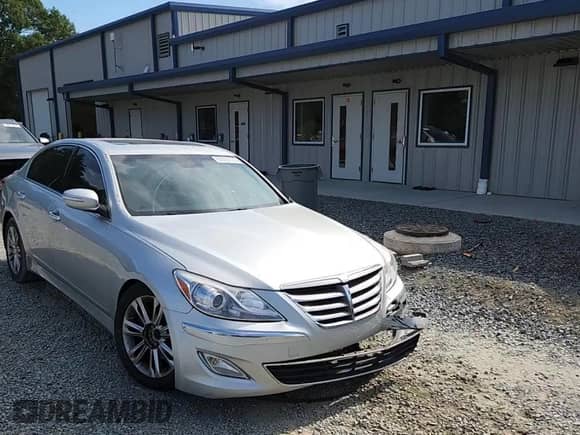2013 Hyundai Genesis 3.8L с VIN KMHGC4DD0DU214622, выставлен на аукционе Copart как лот 65369175 с пробегом 171 131 миль миль и Списание • Salvage title. История ставок и продаж доступна на DreamBid. Изображение 13.