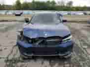 2020 BMW 3 Series 330i xDrive z VIN 3MW5R7J09L8B20308, wystawiony jako Copart lot #81827905 z przebiegiem 75 456 mil mil oraz Szkoda całkowita • Salvage title. Historia ofert i sprzedaży dostępna na DreamBid. Obrazek 5.