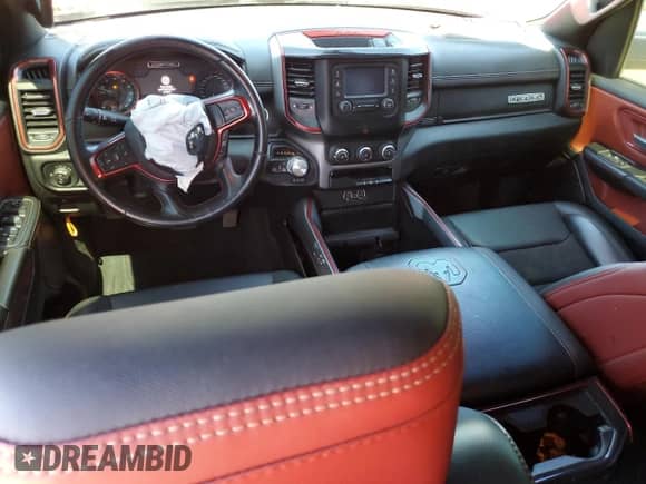 2019 Ram 1500 Rebel z VIN 1C6SRFET2KN861214, wystawiony jako Copart lot #54724445 z przebiegiem 102 610 mil mil oraz Szkoda całkowita • Salvage title. Historia ofert i sprzedaży dostępna na DreamBid. Obrazek 8.