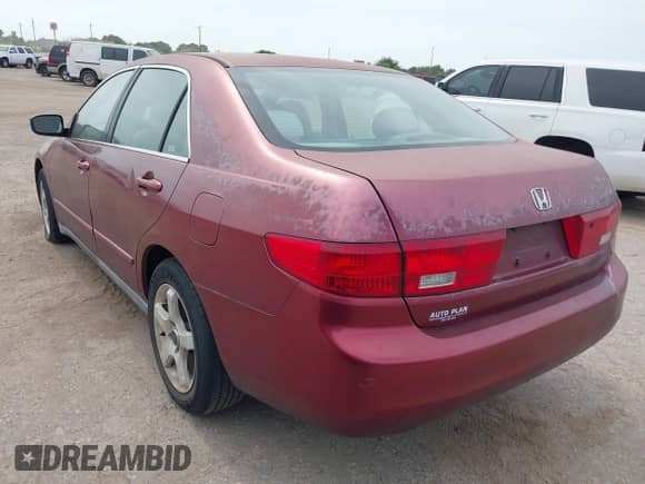 2005 Honda Accord LX with VIN 1HGCM66325A040976, listed as a IAAI auction lot 42878144 with 174,347 mi miles and . Bid and sale history available at DreamBid. Image 3.