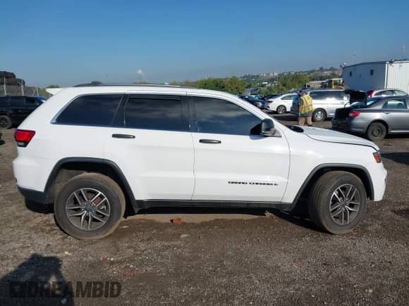 2020 Jeep Grand Cherokee Limited with VIN 1C4RJFBG9LC379388, listed as a IAAI auction lot 43126373 with 70,819 mi miles and . Bid and sale history available at DreamBid. Image 13.