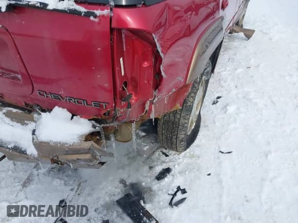 2002 Chevrolet TrailBlazer LS with VIN 1GNDT13S722412684, listed as a IAAI auction lot 41621413 with 162,244 mi miles and . Bid and sale history available at DreamBid. Image 6.