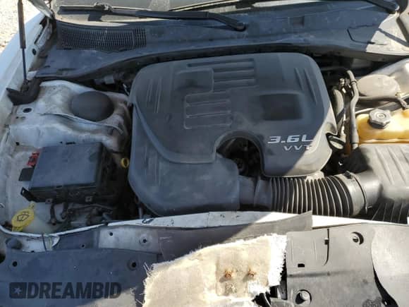 2016 Dodge Charger SE z VIN 2C3CDXBG9GH115520, wystawiony jako Copart lot #81530295 z przebiegiem 102 956 mil mil oraz Szkoda całkowita • Salvage title. Historia ofert i sprzedaży dostępna na DreamBid. Obrazek 11.