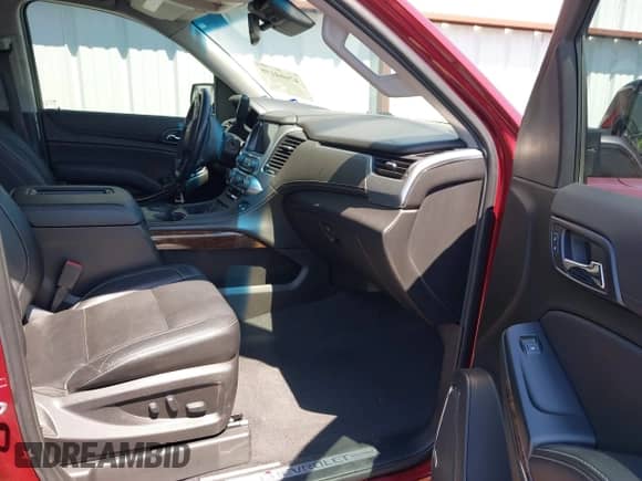 2019 Chevrolet Tahoe LT с VIN 1GNSCBKC8KR261465, выставлен на аукционе IAAI как лот 42664198 с пробегом 84 707 миль миль и . История ставок и продаж доступна на DreamBid. Изображение 5.