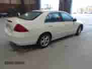 2006 Honda Accord EX-L с VIN 1HGCM56856A018817, выставлен на аукционе IAAI как лот 43356230 с пробегом 182 164 миль миль и . История ставок и продаж доступна на DreamBid. Изображение 4.