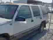 1999 Chevrolet Tahoe with VIN 1GNEC13R3XJ539270, listed as a IAAI auction lot 41972014 with 264,619 mi miles and . Bid and sale history available at DreamBid. Image 12.