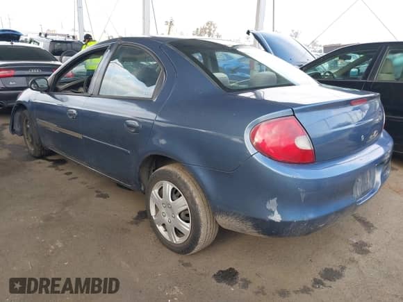 2001 Dodge Neon Highline with VIN 1B3ES46C81D114252, listed as a IAAI auction lot 42131733 with 109,757 mi miles and . Bid and sale history available at DreamBid. Image 3.