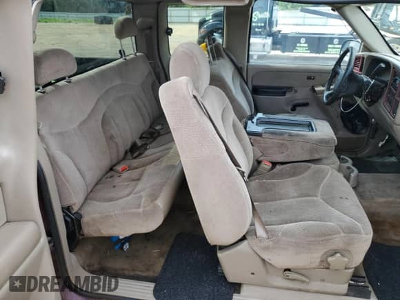 2001 GMC Sierra 1500 SLE z VIN 2GTEC19T811143753, wystawiony jako Copart lot #60668015 z przebiegiem 354 810 mil mil oraz Szkoda całkowita • Salvage title. Historia ofert i sprzedaży dostępna na DreamBid. Obrazek 10.