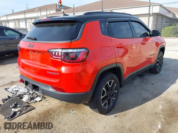 2021 Jeep Compass Trailhawk с VIN 3C4NJDDB5MT548056, выставлен на аукционе IAAI как лот 43213059 с пробегом 43 258 миль миль и . История ставок и продаж доступна на DreamBid. Изображение 4.