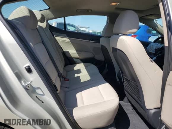2017 Hyundai Elantra SE с VIN 5NPD84LF7HH204987, выставлен на аукционе Copart как лот 80249475 с пробегом 51 907 миль миль и Списание • Salvage title. История ставок и продаж доступна на DreamBid. Изображение 10.