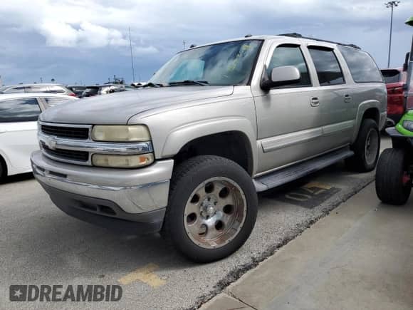 2005 Chevrolet Suburban LT with VIN 3GNEC16Z15G236871, listed as a Copart auction lot 74583614 with Not provided miles and Non repairable. Bid and sale history available at DreamBid. Image 1.
