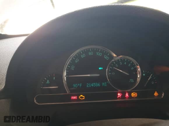 2009 Chevrolet HHR LS z VIN 3GCCA85B39S595841, wystawiony jako Copart lot #61580525 z przebiegiem 214 586 mil mil oraz Szkoda całkowita • Salvage title. Historia ofert i sprzedaży dostępna na DreamBid. Obrazek 9.