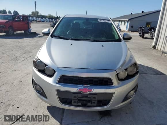 2016 Chevrolet Sonic LTZ with VIN 1G1JE6SB7G4142834, listed as a Copart auction lot 84236175 with 151,829 mi miles and Clean title. Bid and sale history available at DreamBid. Image 5.