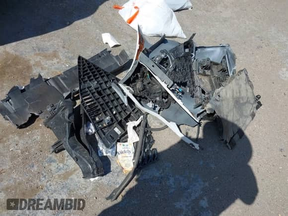 2019 Lexus RC 300 z VIN JTHHA5BC0K5009659, wystawiony jako IAAI lot #42533012 z przebiegiem Nie podano mil oraz . Historia ofert i sprzedaży dostępna na DreamBid. Obrazek 11.