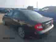 2004 Toyota Camry LE with VIN JTDBF32K440154756, listed as a IAAI auction lot 43069925 with 124,422 mi miles and . Bid and sale history available at DreamBid. Image 3.