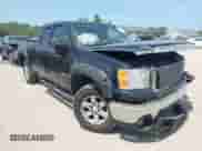 2007 GMC Sierra 1500 SLE2 с VIN 2GTEK19J871630588, выставлен на аукционе IAAI как лот 42922215 с пробегом 221 224 миль миль и . История ставок и продаж доступна на DreamBid. Изображение 1.