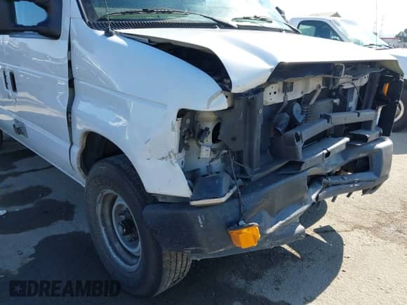 2013 Ford Econoline Cargo Commercial with VIN 1FTNE2EL7DDA63780, listed as a IAAI auction lot 42292669 with 277,085 mi miles and . Bid and sale history available at DreamBid. Image 20.