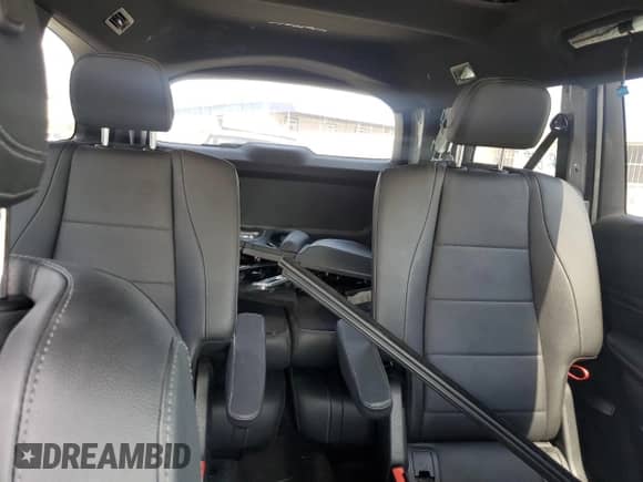 2023 Mercedes-Benz GLS 450 with VIN 4JGFF5KE5PA953169, listed as a Copart auction lot 70274405 with 28,993 mi miles and Salvage title. Bid and sale history available at DreamBid. Image 10.