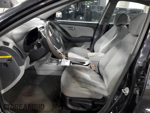 2009 Hyundai Elantra GLS с VIN KMHDU46D39U674989, выставлен на аукционе Copart как лот 84917285 с пробегом 194 718 миль миль и На запчасти • Non repairable. История ставок и продаж доступна на DreamBid. Изображение 7.