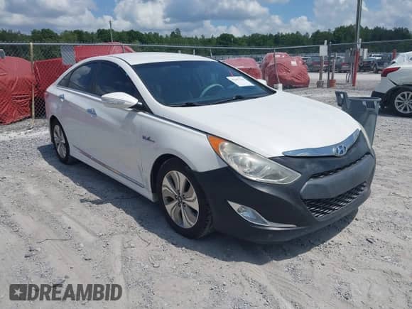 2013 Hyundai Sonata Limited z VIN KMHEC4A45DA093941, wystawiony jako IAAI lot #42287338 z przebiegiem 131 669 mil mil oraz . Historia ofert i sprzedaży dostępna na DreamBid. Obrazek 1.