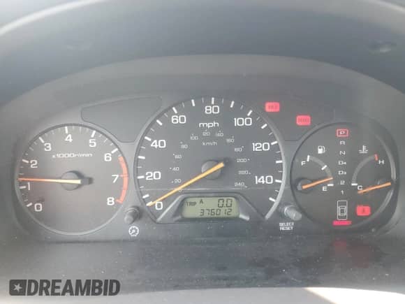 2000 Honda Accord LX с VIN 1HGCG6652YA142596, выставлен на аукционе Copart как лот 80483945 с пробегом 376 012 миль миль и Списание • Salvage title. История ставок и продаж доступна на DreamBid. Изображение 9.
