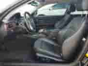 2010 BMW 3 Series 328i z VIN WBAWB3C50AP481743, wystawiony jako Copart lot #70067105 z przebiegiem 129 340 mil mil oraz Szkoda całkowita • Salvage title. Historia ofert i sprzedaży dostępna na DreamBid. Obrazek 7.