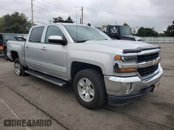 2017 Chevrolet Silverado 1500 LT с VIN 3GCPCREH7HG482367, выставлен на аукционе Copart как лот 80806875 с пробегом 136 415 миль миль и Списание • Salvage title. История ставок и продаж доступна на DreamBid. Изображение 4.