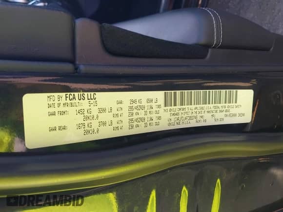 2015 Jeep Grand Cherokee SRT with VIN 1C4RJFDJ4FC853745, listed as a IAAI auction lot 43327828 with 68,614 mi miles and . Bid and sale history available at DreamBid. Image 9.