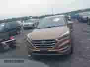 2016 Hyundai Tucson Limited with VIN KM8J3CA28GU047501, listed as a IAAI auction lot 42446735 with 90,940 mi miles and . Bid and sale history available at DreamBid. Image 12.