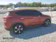 2016 Hyundai Tucson Sport z VIN KM8J3CA22GU230599, wystawiony jako Copart lot #71821495 z przebiegiem 106 464 mil mil oraz Czysty tytuł • Clean title. Historia ofert i sprzedaży dostępna na DreamBid. Obrazek 3.