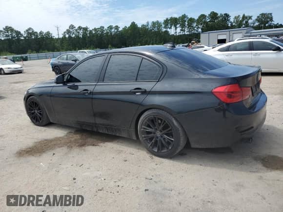 2017 BMW 3 Series 320i with VIN WBA8E1G39HNU15646, listed as a Copart auction lot 69560905 with 162,968 mi miles and Clean title. Bid and sale history available at DreamBid. Image 2.