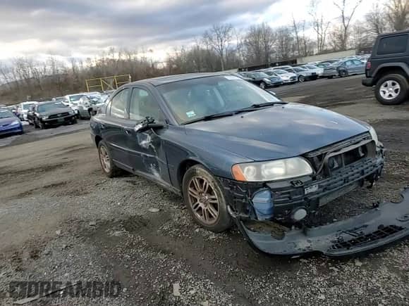 2007 Volvo S60 2.5L Turbo с VIN YV1RH592472623955, выставлен на аукционе Copart как лот 82886134 с пробегом 215 204 миль миль и Списание • Salvage title. История ставок и продаж доступна на DreamBid. Изображение 10.