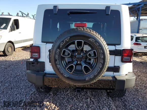 2018 Jeep Wrangler Sahara with VIN 1C4AJWBGXJL861815, listed as a Copart auction lot 53579335 with 47,365 mi miles and Salvage title. Bid and sale history available at DreamBid. Image 6.