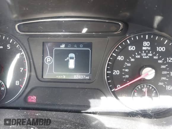 2018 Kia Sorento LX with VIN 5XYPG4A32JG350672, listed as a IAAI auction lot 40830917 with 82,437 mi miles and . Bid and sale history available at DreamBid. Image 15.