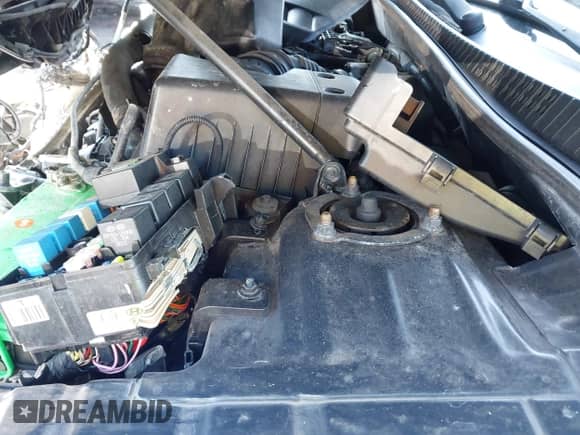 2011 Hyundai Azera Limited с VIN KMHFC4DF9BA518236, выставлен на аукционе IAAI как лот 42376258 с пробегом 138 132 миль миль и . История ставок и продаж доступна на DreamBid. Изображение 10.