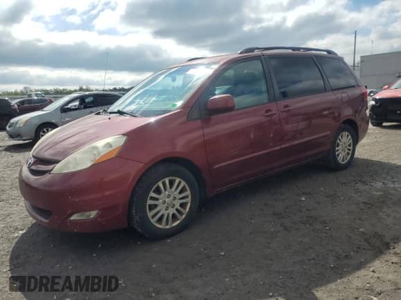 2009 Toyota Sienna XLE с VIN 5TDZK22C39S252050, выставлен на аукционе Copart как лот 81192095 с пробегом 137 814 миль миль и Списание • Salvage title. История ставок и продаж доступна на DreamBid. Изображение 1.