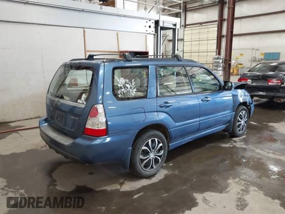 2007 Subaru Forester X с VIN JF1SG656X7H700288, выставлен на аукционе IAAI как лот 42384948 с пробегом 116 310 миль миль и . История ставок и продаж доступна на DreamBid. Изображение 4.