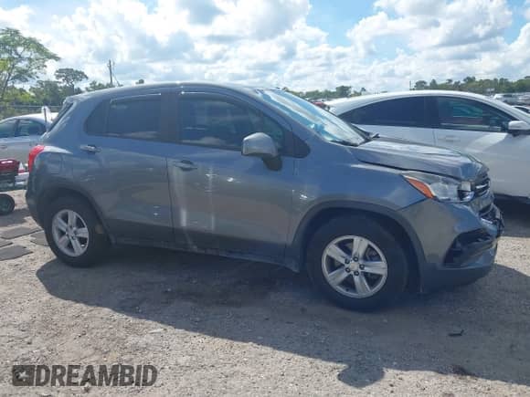 2020 Chevrolet Trax LS with VIN 3GNCJKSB8LL145936, listed as a IAAI auction lot 43311403 with 92,852 mi miles and . Bid and sale history available at DreamBid. Image 13.