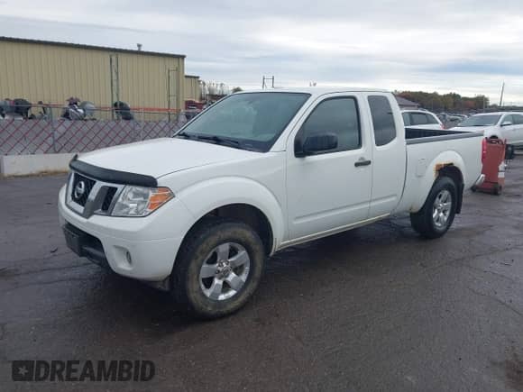 2013 Nissan Frontier SV with VIN 1N6AD0CW9DN747921, listed as a IAAI auction lot 43463501 with 206,406 mi miles and . Bid and sale history available at DreamBid. Image 17.