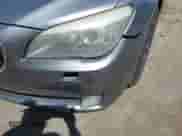 2010 BMW 7 Series 750i xDrive z VIN WBAKC6C5XACL67642, wystawiony jako IAAI lot #41600579 z przebiegiem Nie podano mil oraz . Historia ofert i sprzedaży dostępna na DreamBid. Obrazek 6.