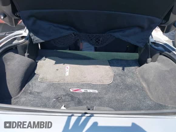 2008 Chevrolet Corvette Z06 с VIN 1G1YY26EX85118879, выставлен на аукционе IAAI как лот 43001335 с пробегом 74 665 миль миль и . История ставок и продаж доступна на DreamBid. Изображение 8.