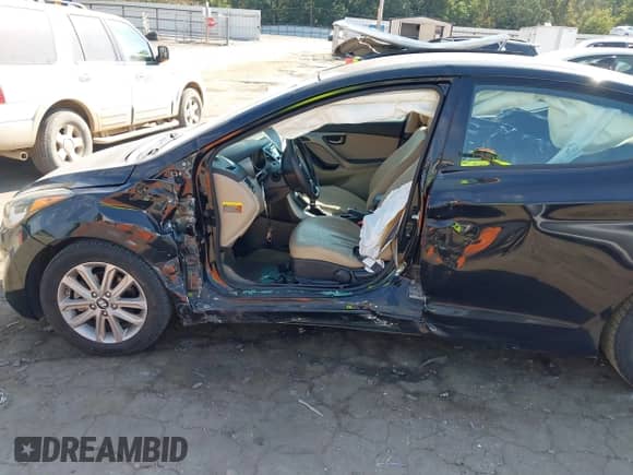 2014 Hyundai Elantra SE с VIN KMHDH4AE3EU087142, выставлен на аукционе IAAI как лот 43225499 с пробегом 110 862 миль миль и . История ставок и продаж доступна на DreamBid. Изображение 6.